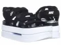 Czarne sandały Nike na grubej, białej podeszwie. Idealne na lato, sprawdzają się w każdej sytuacji. Us 2 jaki to rozmiar?