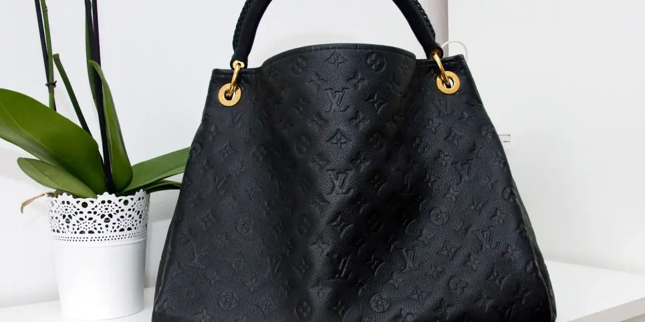 Z czego wykonane są torebki Louis Vuitton? Odkryj materiały i jakość
