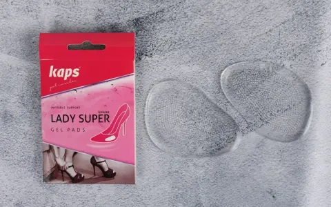 Kaps Lady Super Gel Pads – sposób, co zrobić, żeby buty nie obcierały w palcach. Miękkie wkładki żelowe zapewniają komfort.