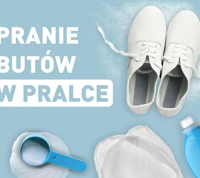 Białe trampki, proszek do prania, worek i płyn – wszystko gotowe, by dowiedzieć się, jak prać buty w pralce.