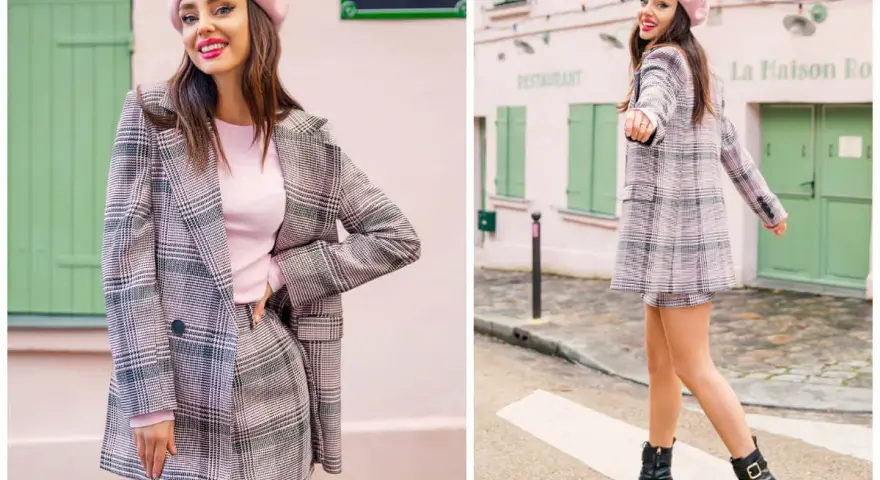 Dziewczyna w różowym beretce i kraciastej marynarce z mini spódniczką, prezentująca styl preppy na tle paryskiej uliczki.